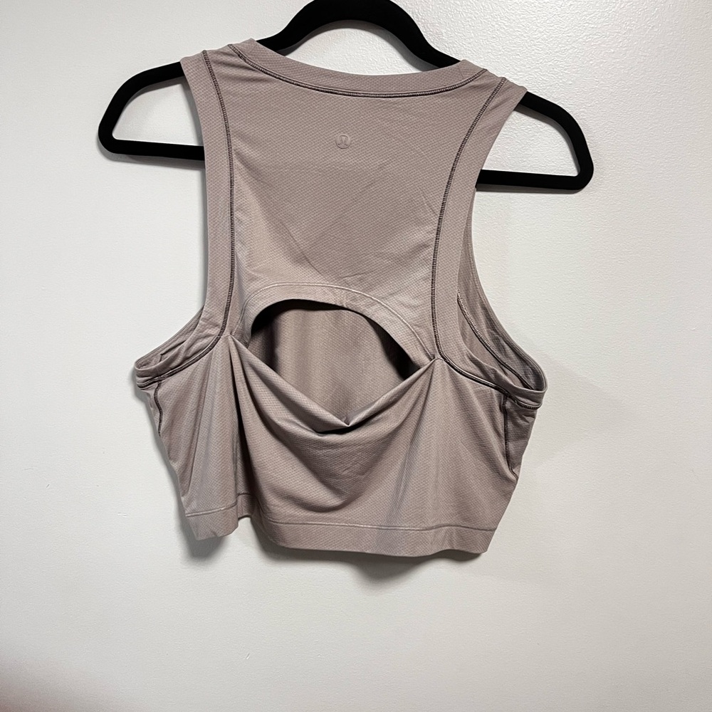 Lululemon Open-Back Cropped Training Tank Top size 8